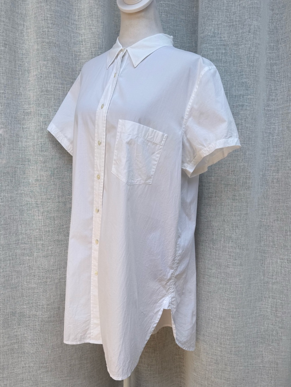 Vince. white button down short sleeve dress shirt tunic